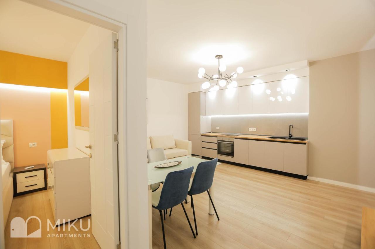 Miku Apartment-Brand New At Wilson Square Тирана Экстерьер фото