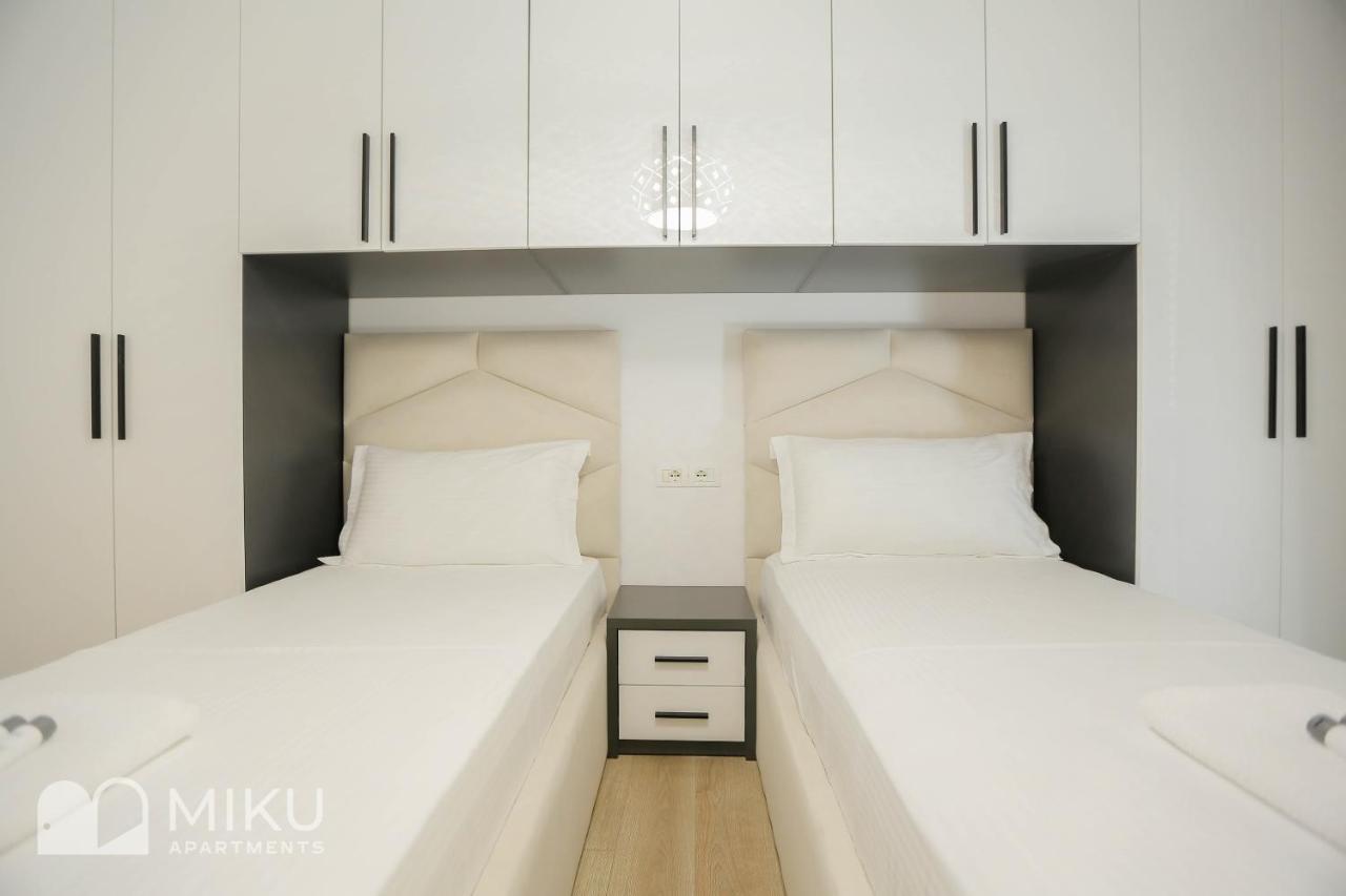 Miku Apartment-Brand New At Wilson Square Тирана Экстерьер фото