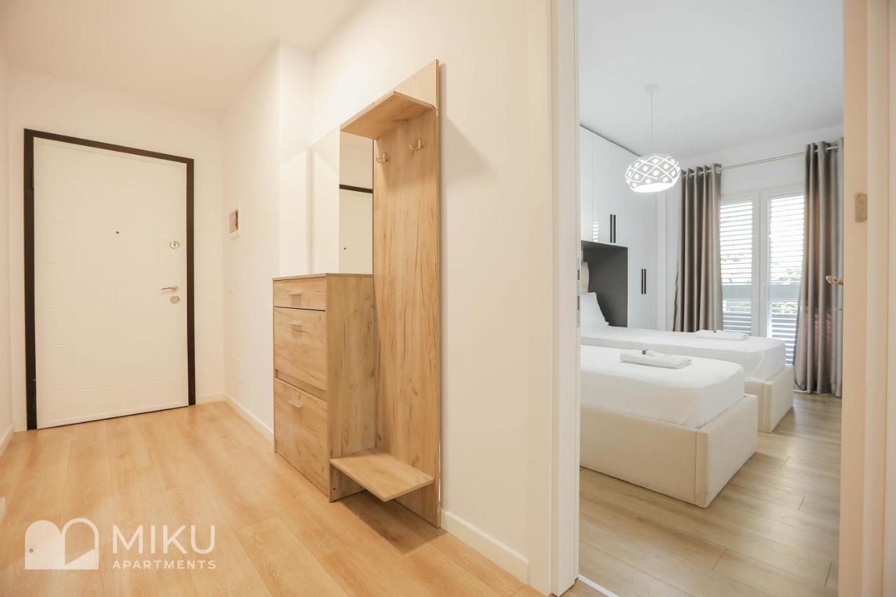 Miku Apartment-Brand New At Wilson Square Тирана Экстерьер фото