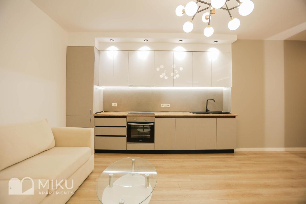 Miku Apartment-Brand New At Wilson Square Тирана Экстерьер фото