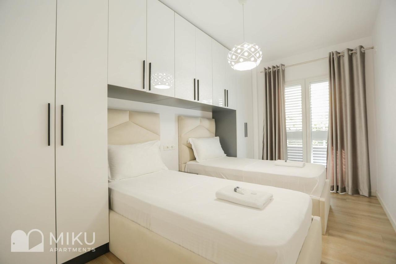 Miku Apartment-Brand New At Wilson Square Тирана Экстерьер фото